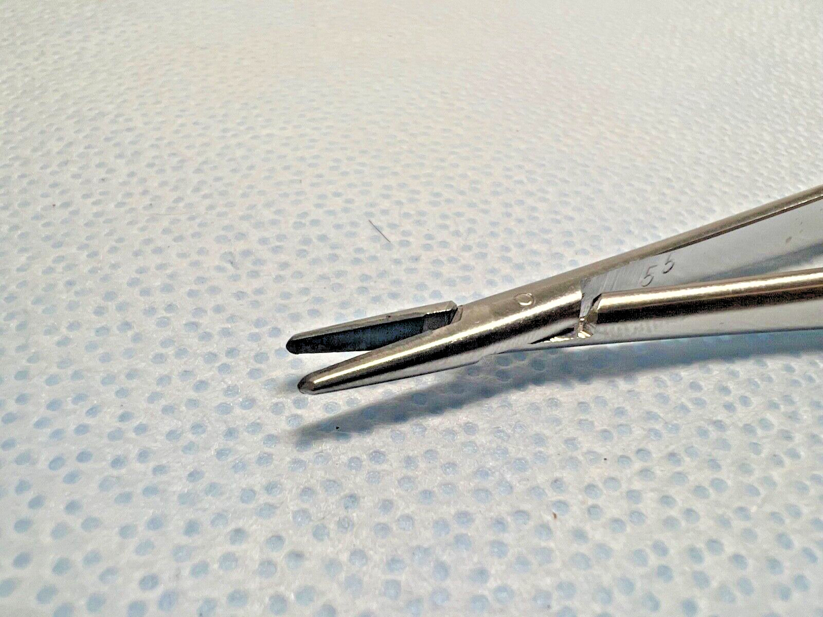 V. Mueller CH8591-001 Jacobson Tungsten Carbide Needle Holder 8-3/4″ Spring Lock
