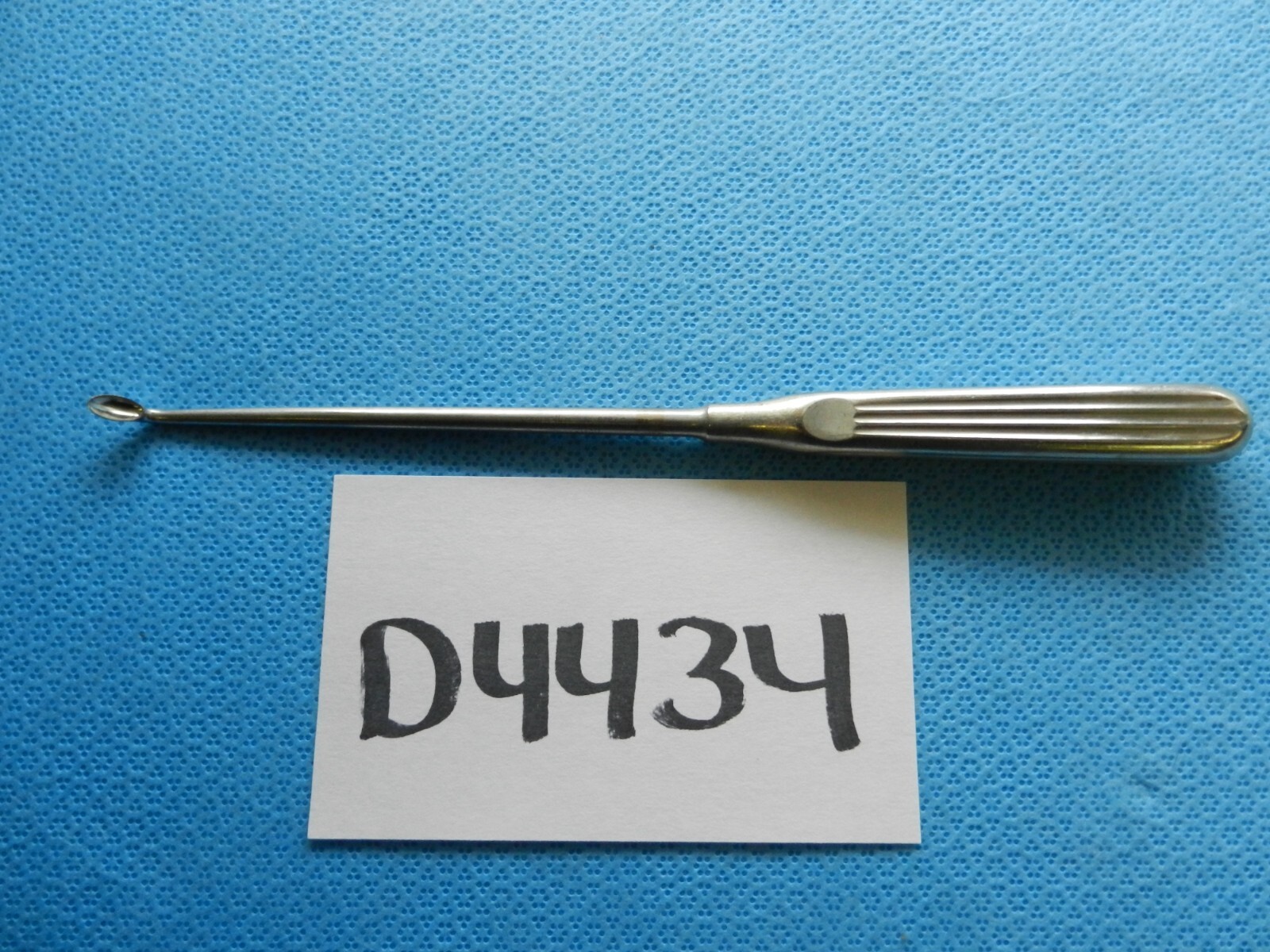 D4434 V. Mueller Surgical Orthopedic Angled Scoville Curette NL6767
