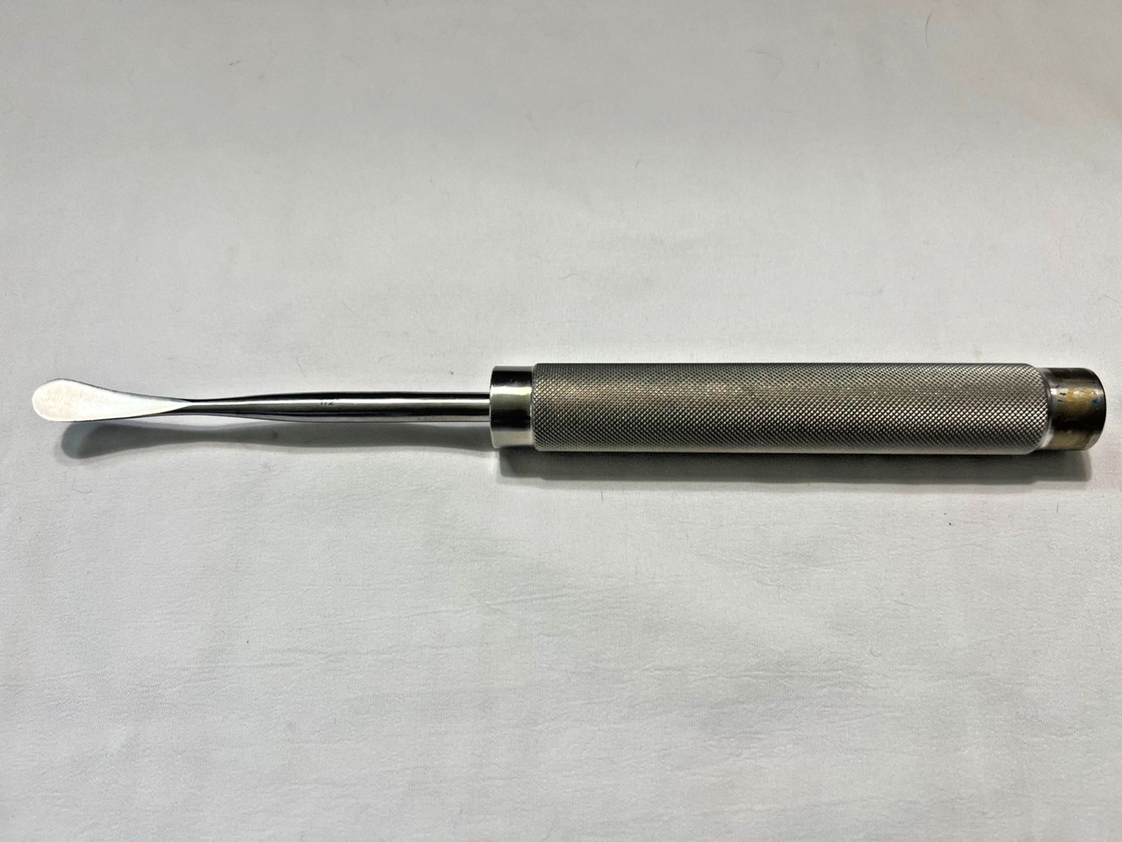 Millennium 0-46414S Orthopedic Spinal Cobb Elevator 1/2″ X 11-1/4″ Length