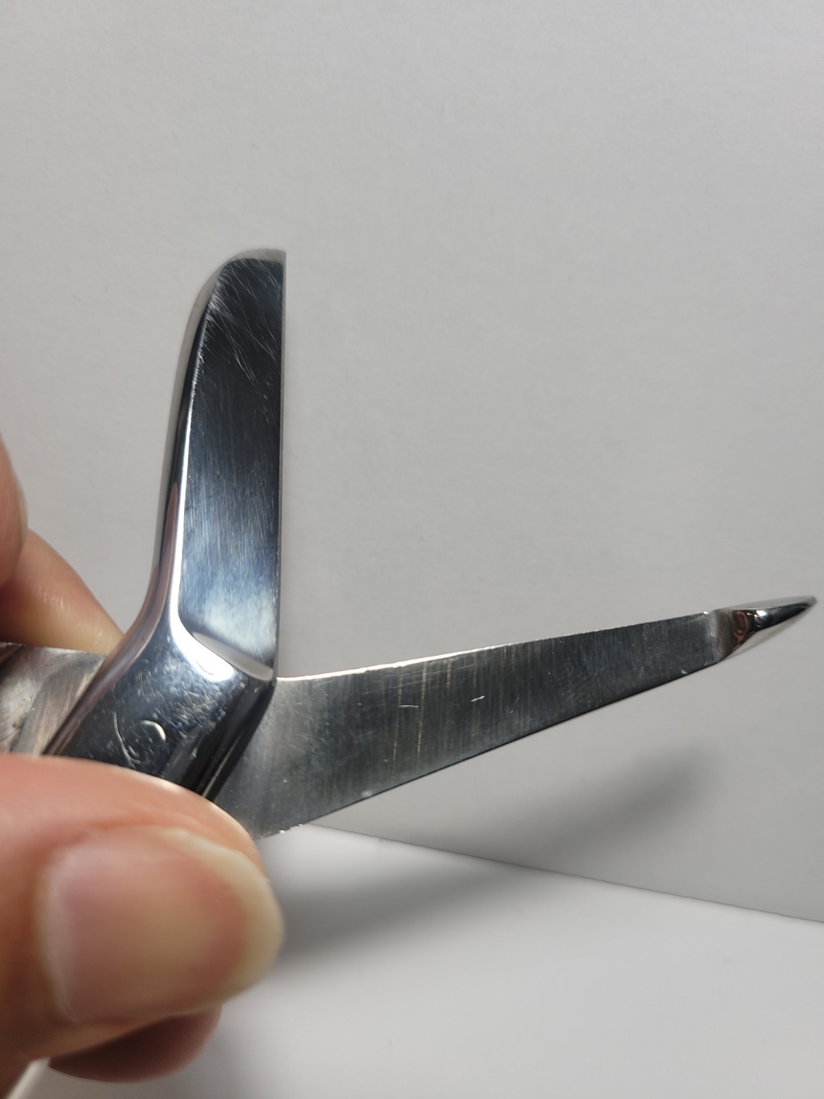 JARIT 100-526 Lister Bandage Round Ring Handles Scissors 7.25″ (Used) Germany.