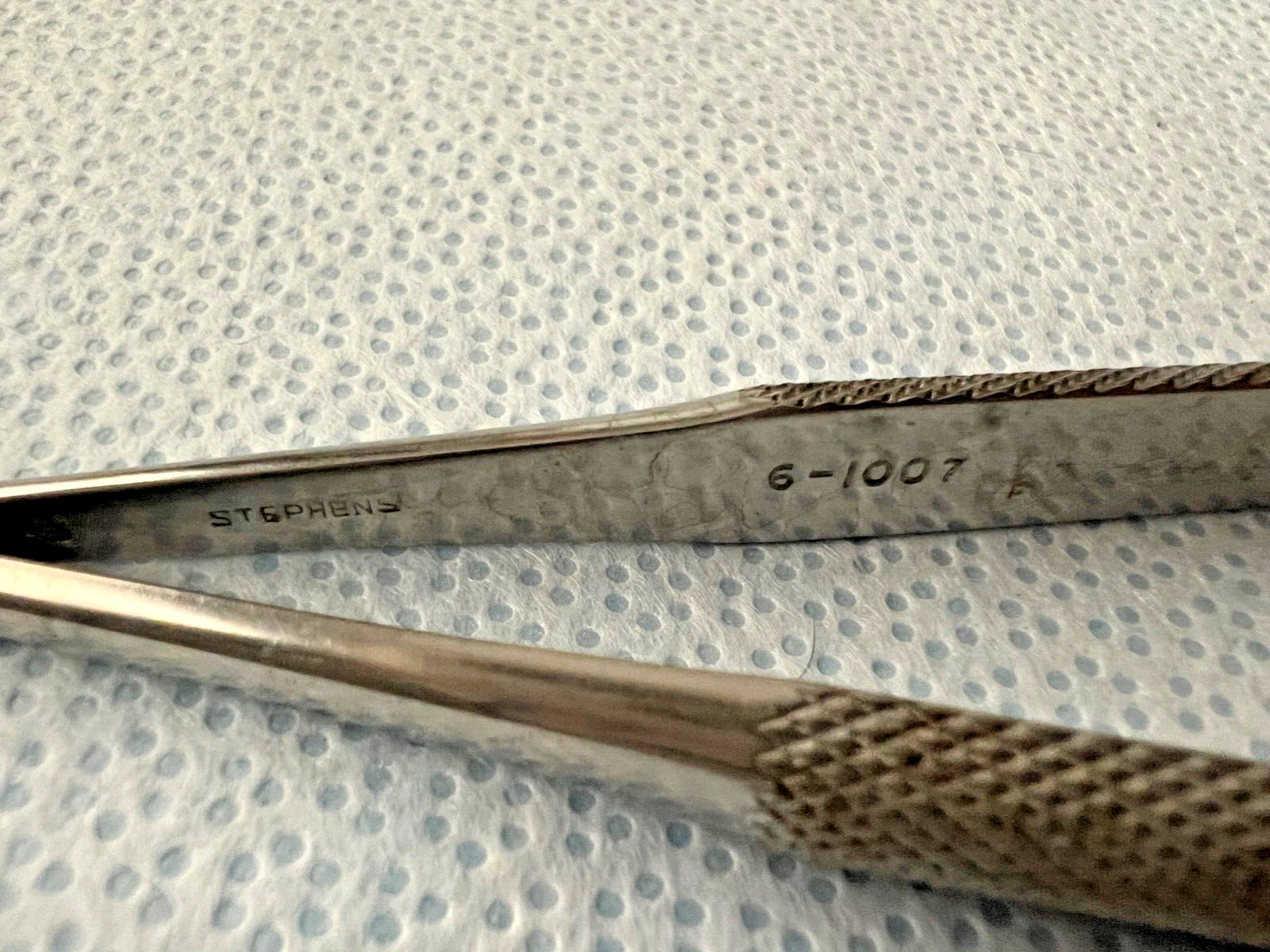 Stephens 6-1007 Barraquer Straight Non-Locking Needle Holder 5-1/4″ Length