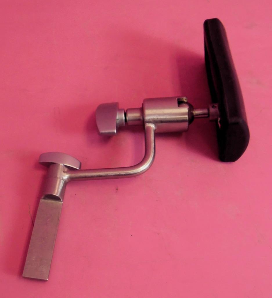 Patient Positioner Arthroscopic Stress Post Orthopedic Surgical Table Attachment