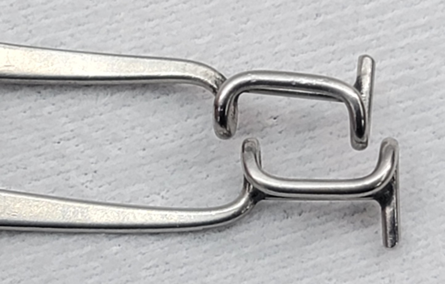 Storz E4051 Ophthalmic Williams Eye Speculum, 11mm