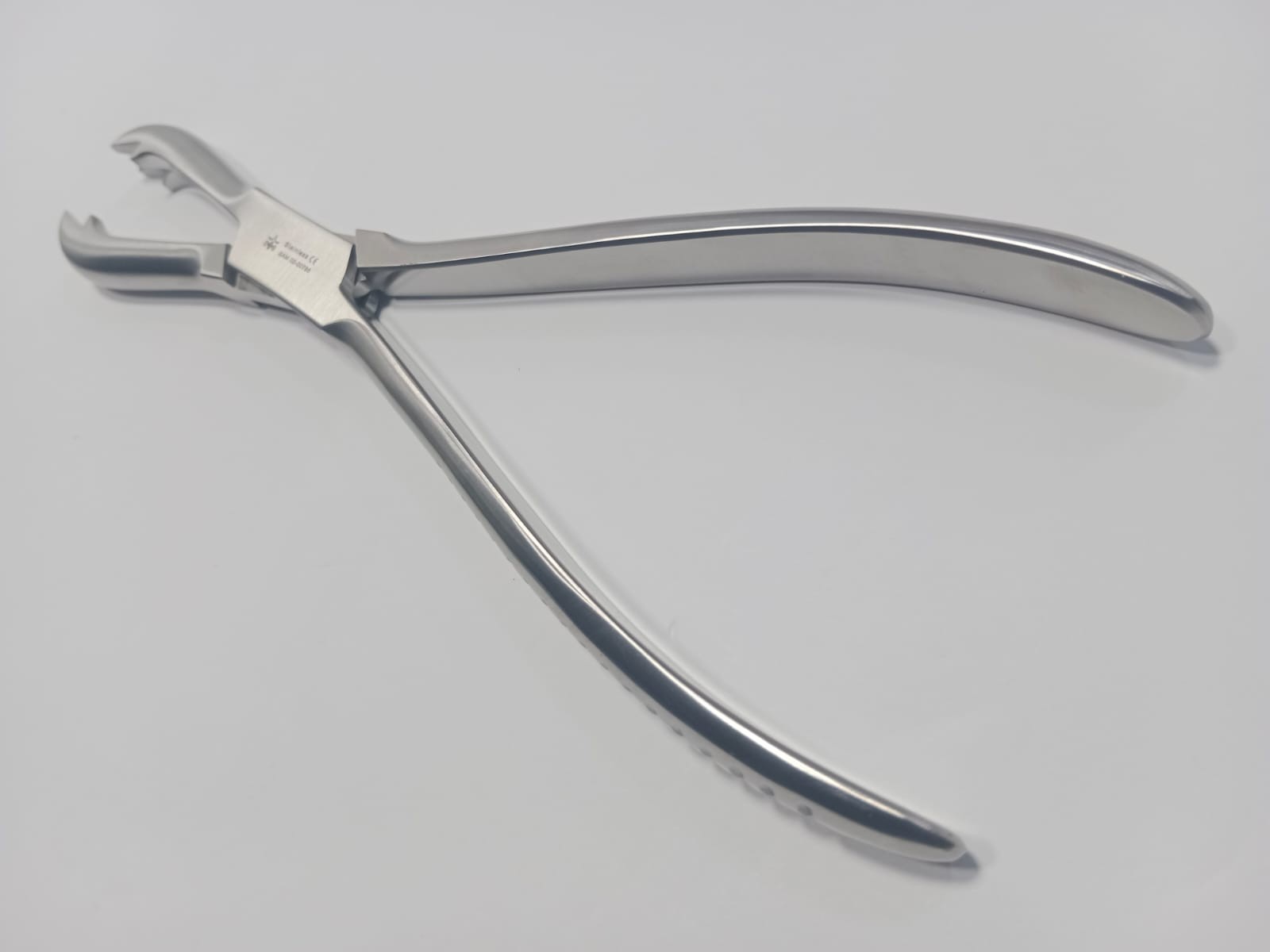 Ferguson Bone Holding Forceps 21cm (8 1/4″) 4×4 Teeth – Surgical Stainless Steel