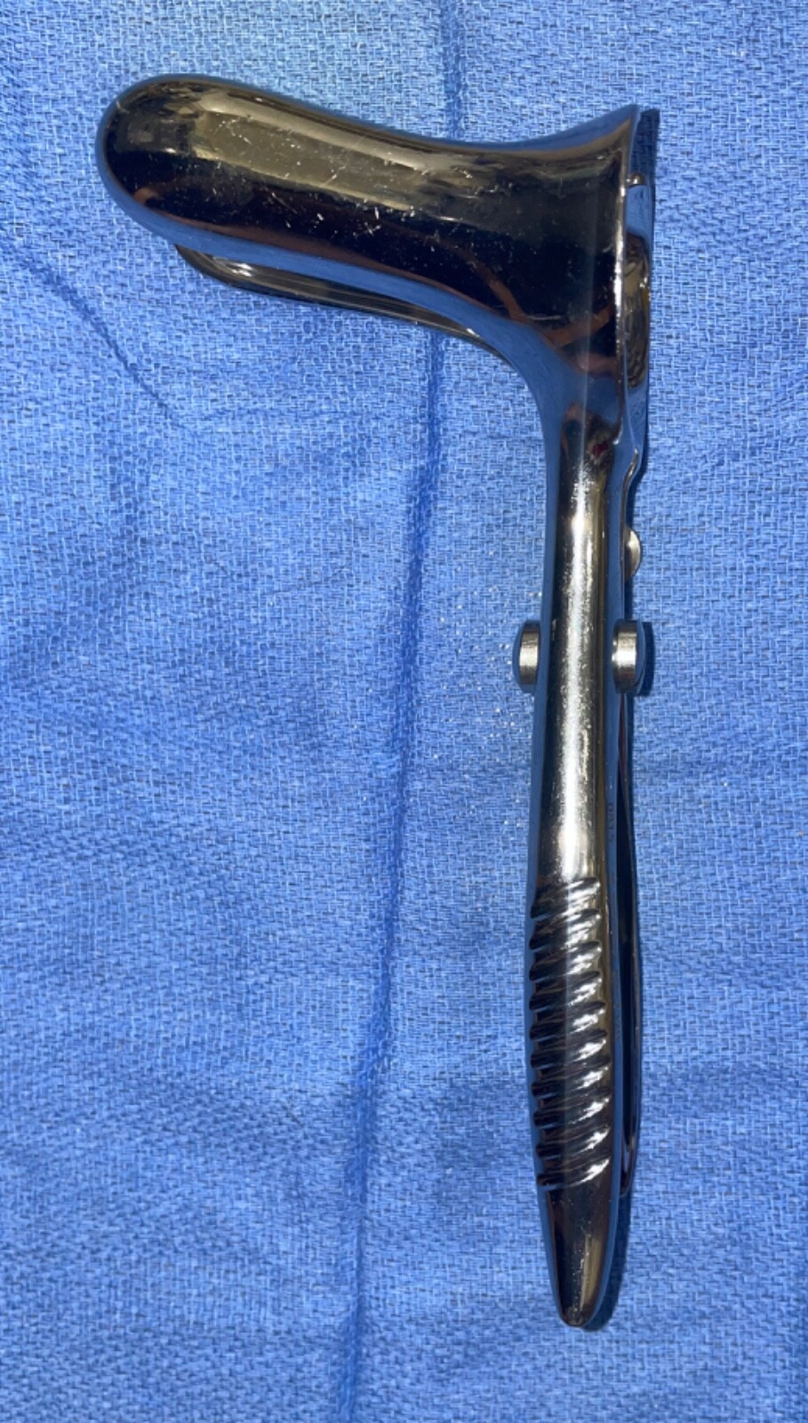 Symmetry 50-7 Pratt Rectal Speculum, 8.5″, Set Screw, Blades 3.5″ Long x 1″ Wide