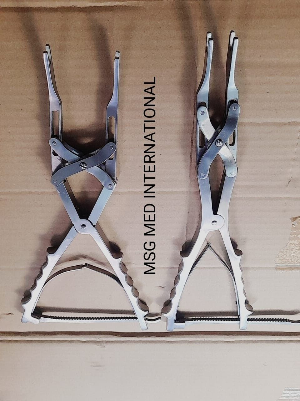 Professional Spinal Parallel Rod Compressor and Rod Distractor Offer Set Of 2PCS