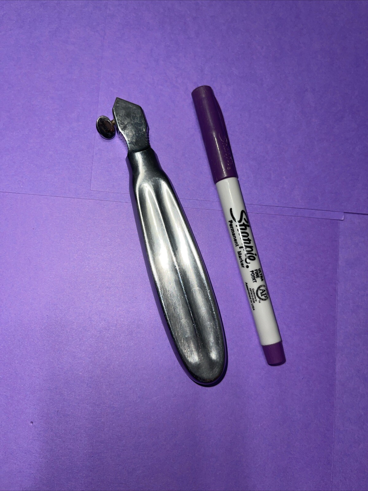 V. Mueller Surgical Tool (130)