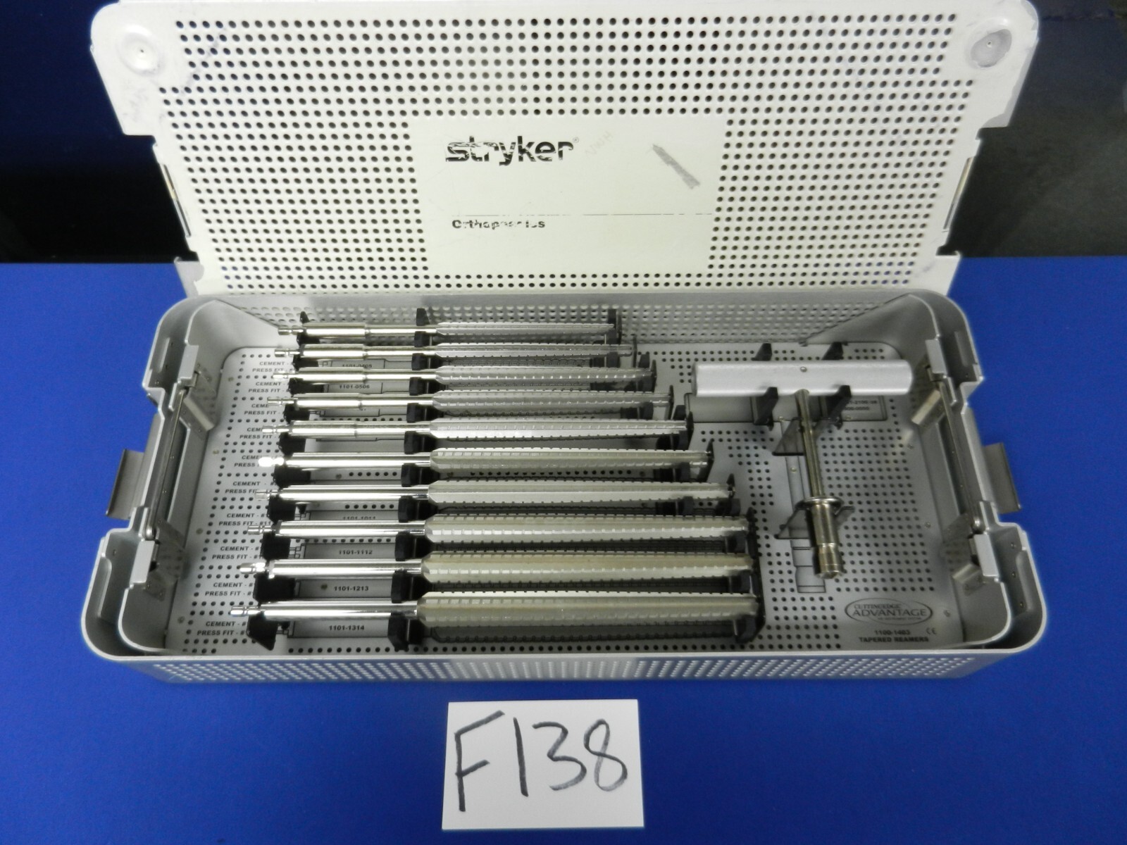 F138 Stryker Orthopedics CuttingEdge Advantage 1100-1403 Tapered Reamers Set