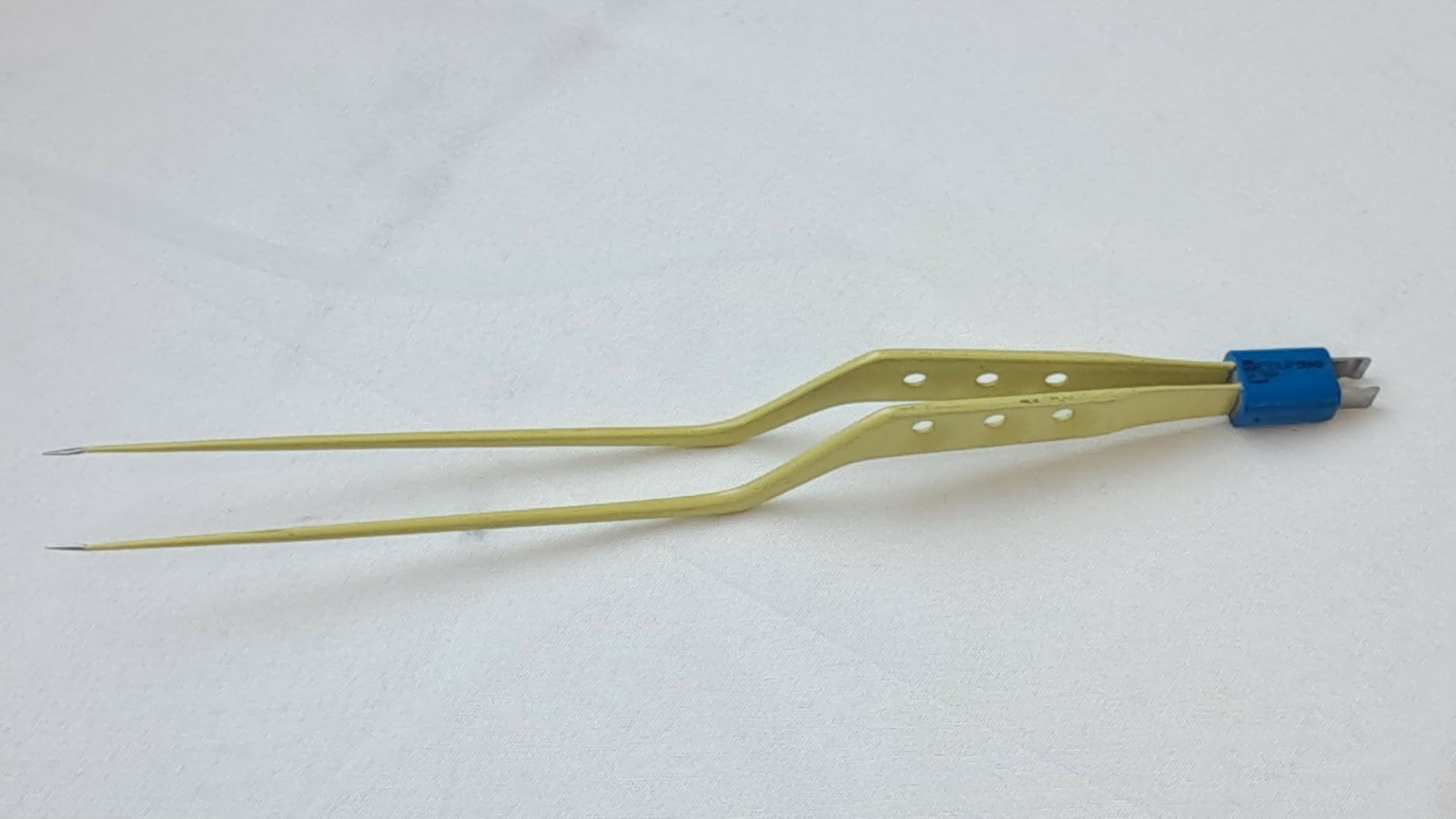 Aesculap GK788R Yasargil Bipolar Forceps Insulated 0.4 x 115mm