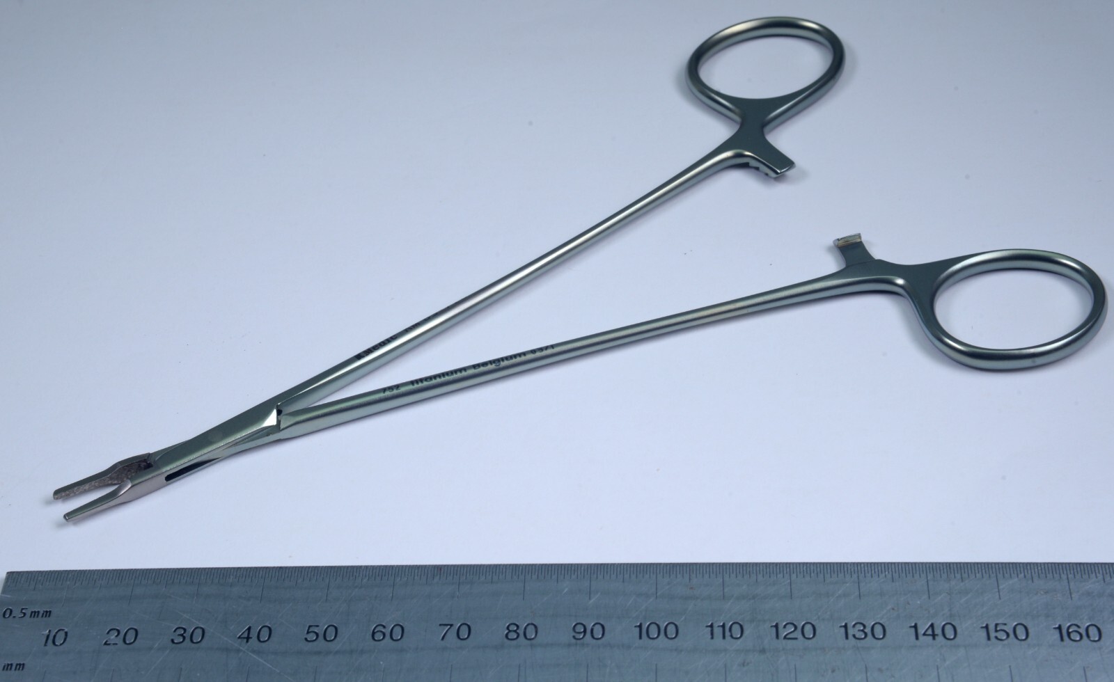 KMedic #KM83-728 Needle Holder 6¾” Titanium Stainless Surgical Forceps