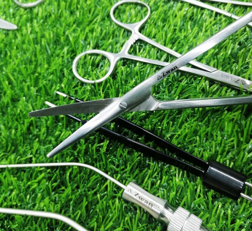20 Pcs Extended Hand Plastic Reconstruction Surgery & Veterinary Instruments Set