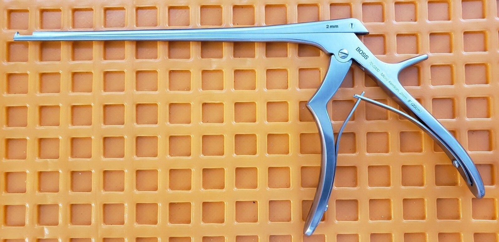 BOSS 70-0300 Surgical Orthopedic Kerrison Rongeurs 7.5″ Shaft 2mm 90 Degree Up