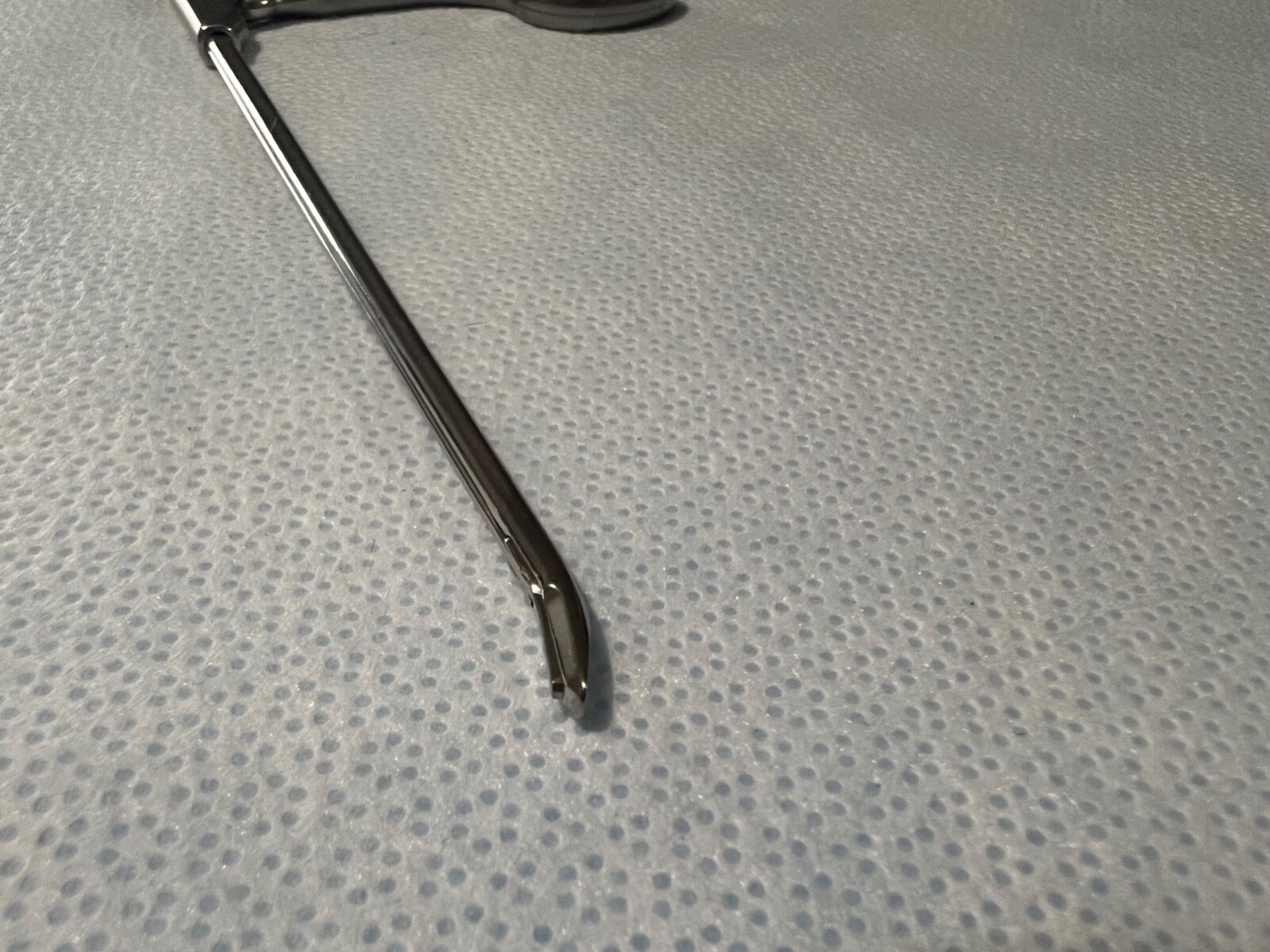 Atlantech 12-3001 Arthroscopic Barracuda 1.3mm Up Punch Forcep