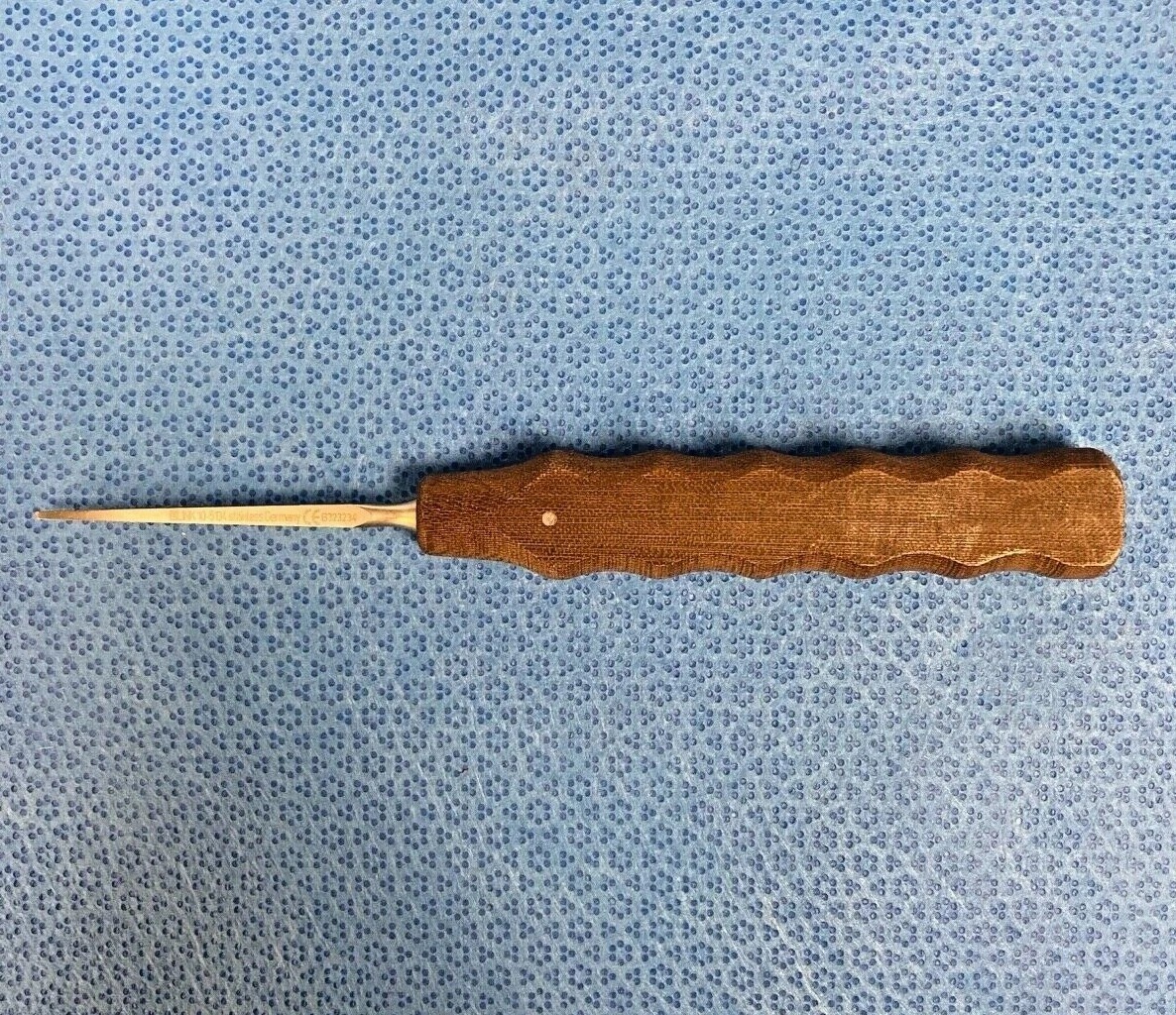 W. Link 10-5134 Straight Four Sided Bone Awl 165mm Orthopedic Hand