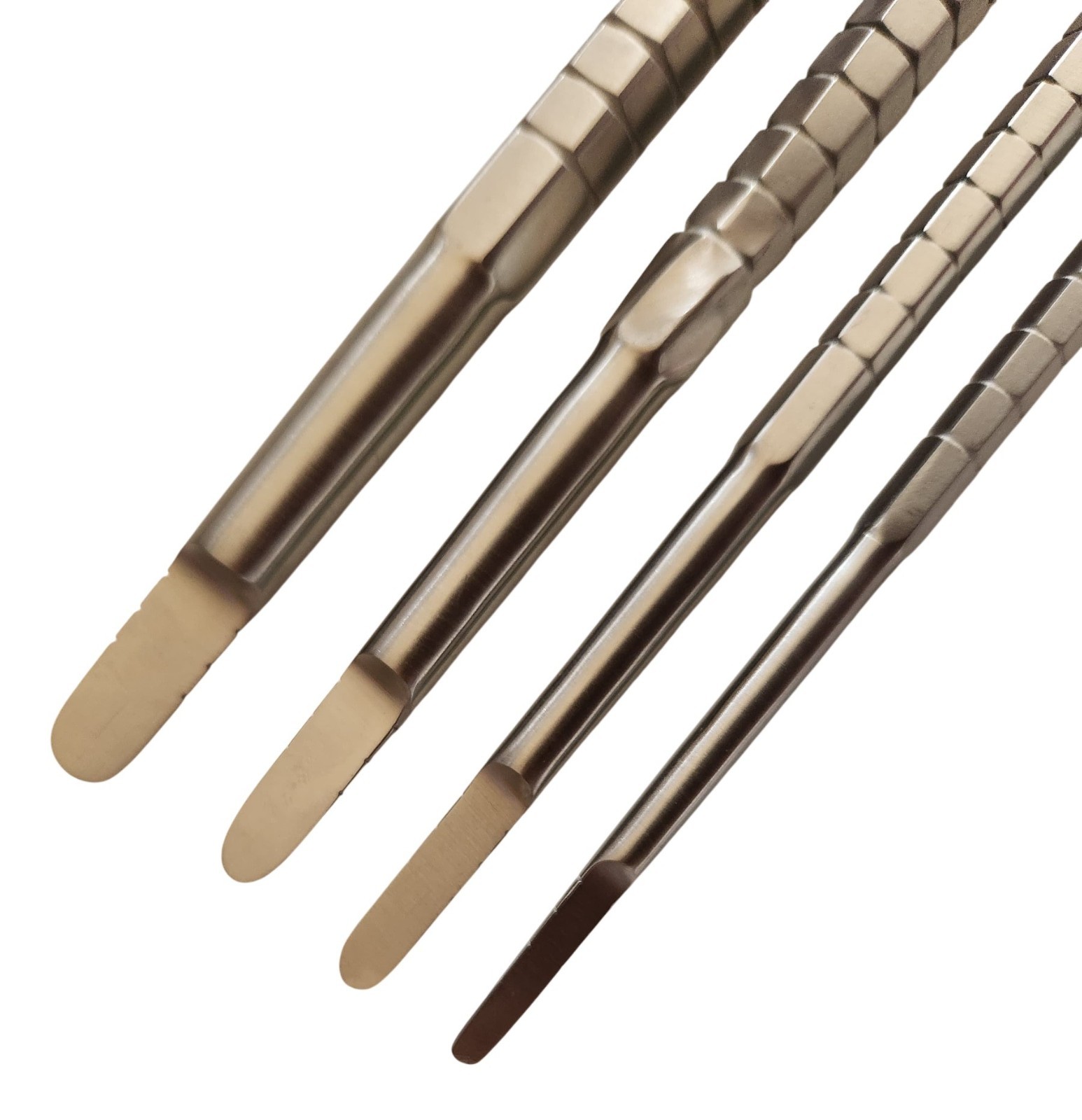 Osteotome D-Shaped Spreader for Surgical Dentistry – 12mm, 15mm, 18mm Stainless