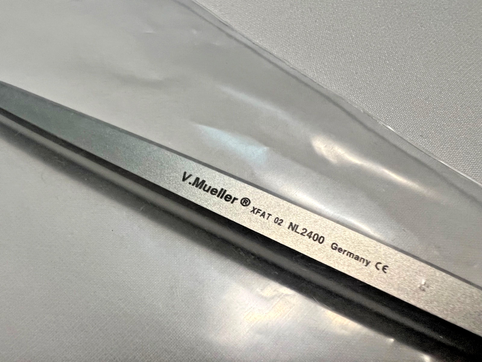 V. Mueller NL2400 Adson Dural Hook 3mm X 90° Sharp Tip 8″ Length Neurology