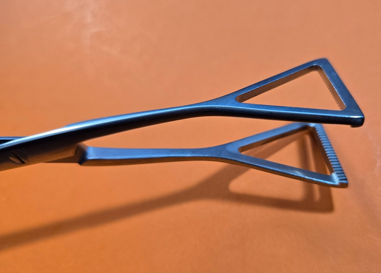 Jarit 135-155 Surgical Collins Tissue Forceps 8″ Jaws 1″ wide