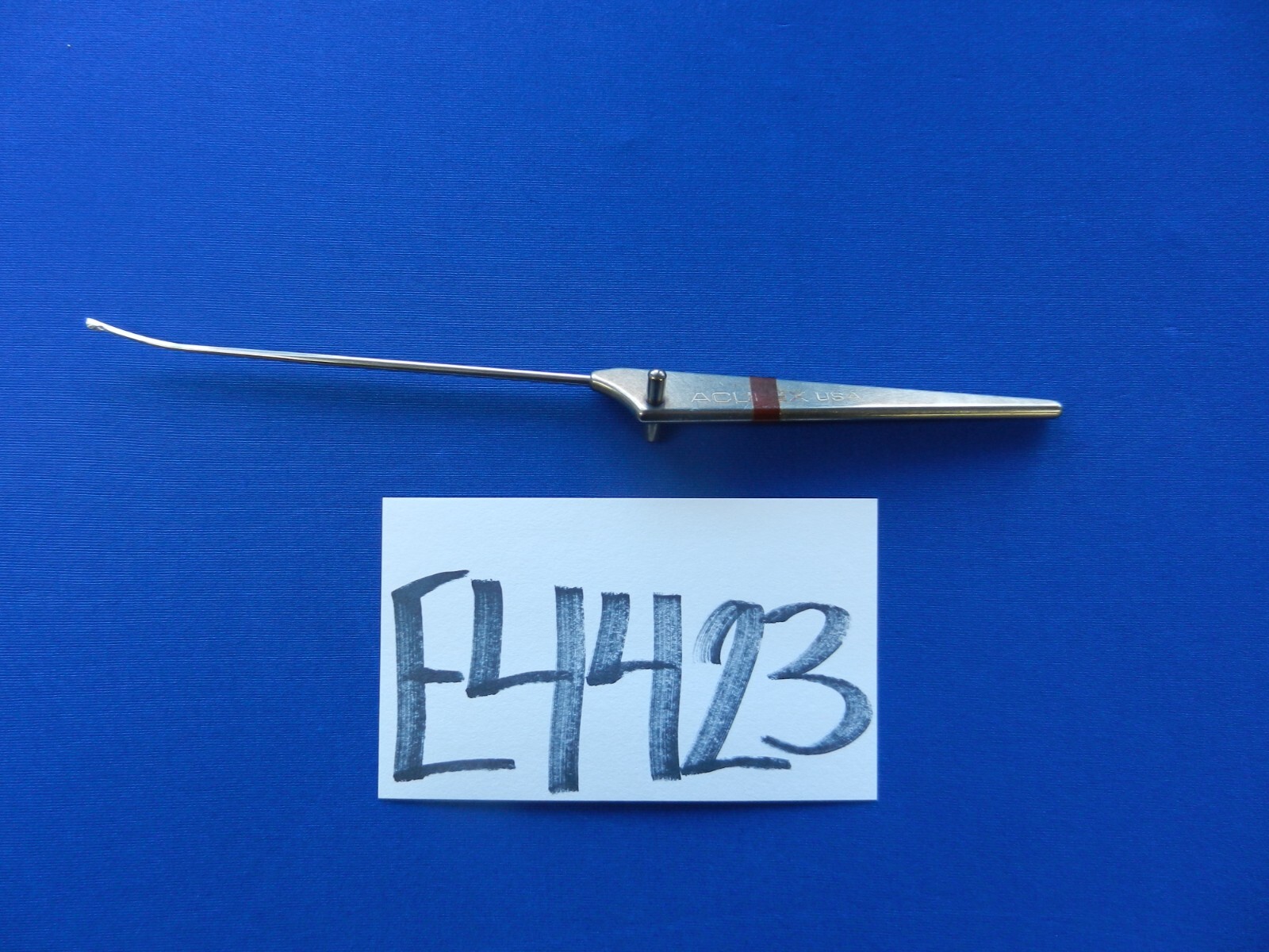 E4423 Acufex 010368 Curved Arthroscopic Knife 25cm Overall Length