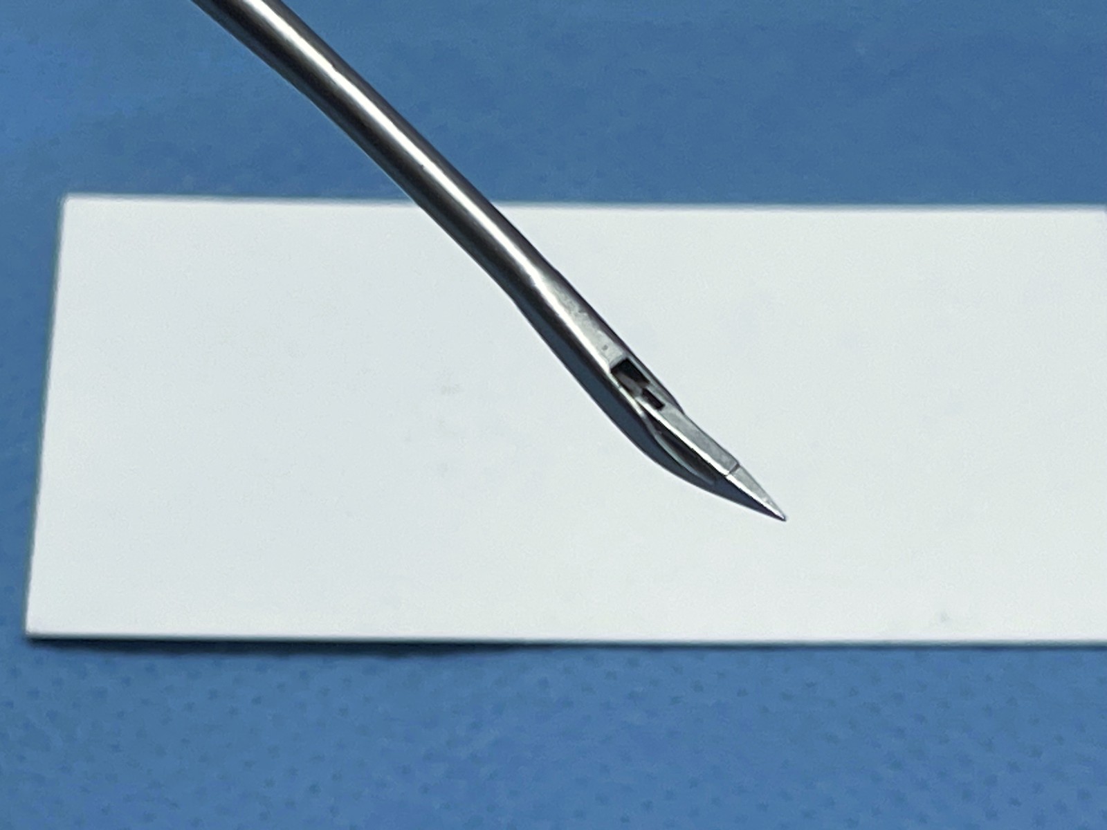 Arthrex AR-11890E BirdBeak Suture Passer, Non-locking, 22°, Evolution