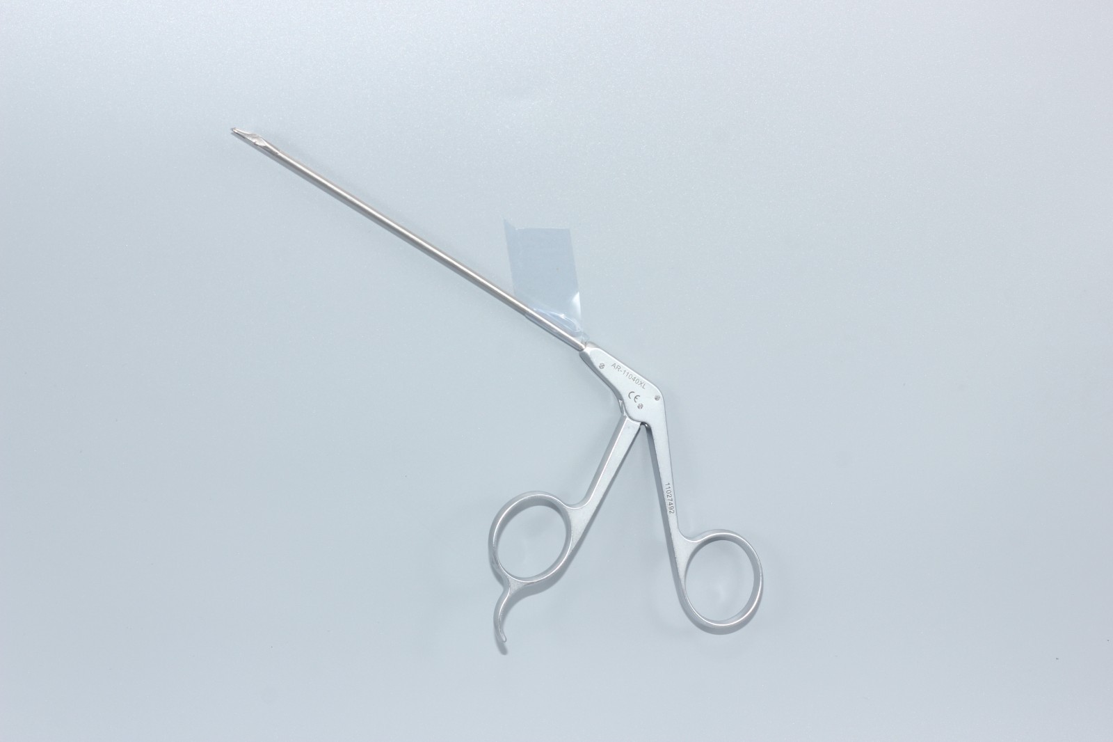 Arthrex AR-11040XL WideBiter Punch XL, Straight Tip, 2.75mm Straight Shaft