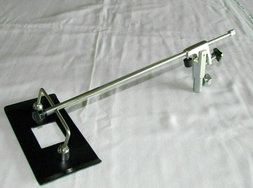 Chest Support Holder for Rigid FiberOptic Operating Laryngoscope