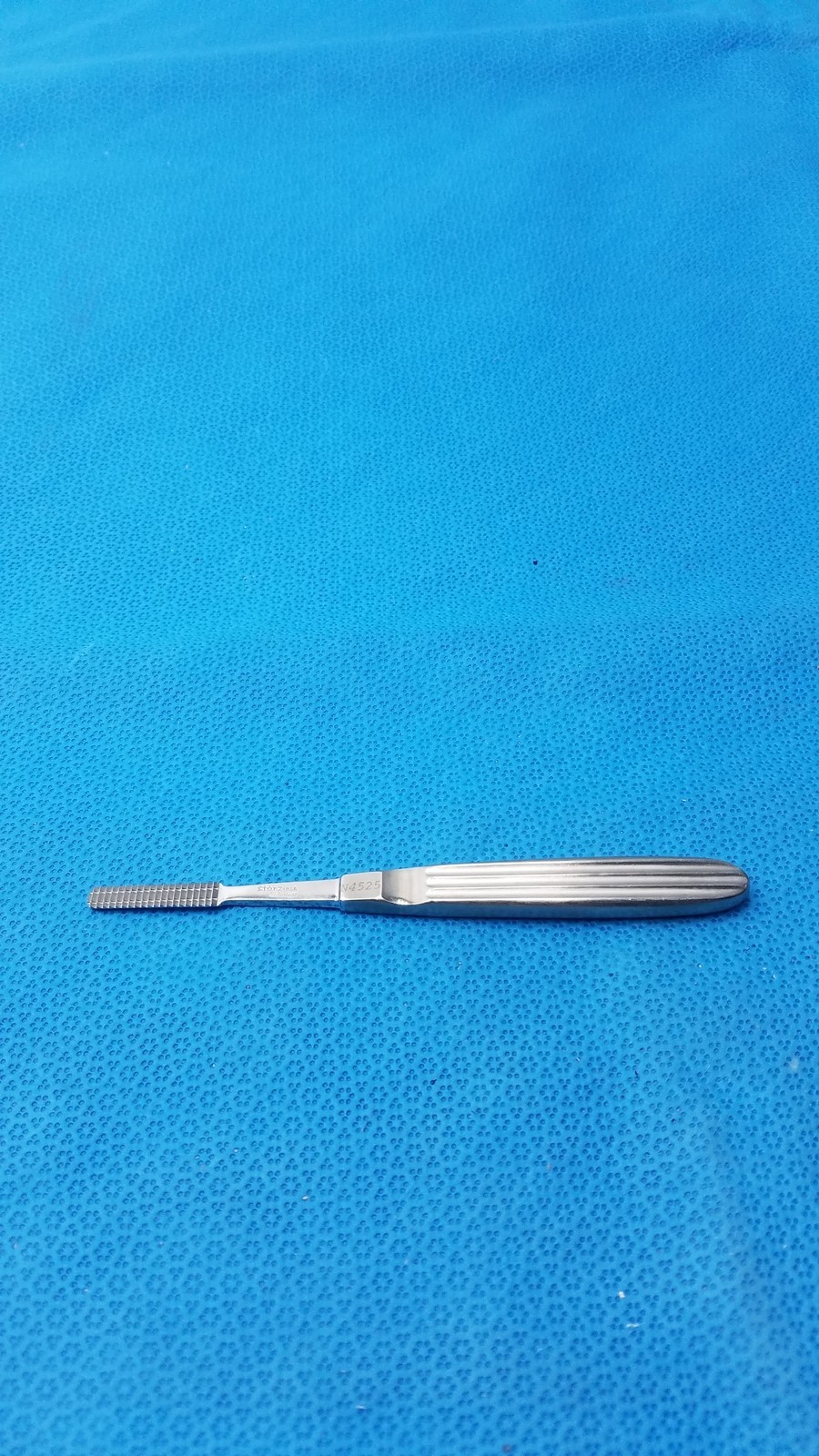 Karl Storz Stainless Steel N4525 Surgical Instrument