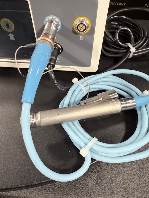 Smith & Nephew Dyonics Power II Console 72200873 w/ Footswitch/ Handpiece (C226)