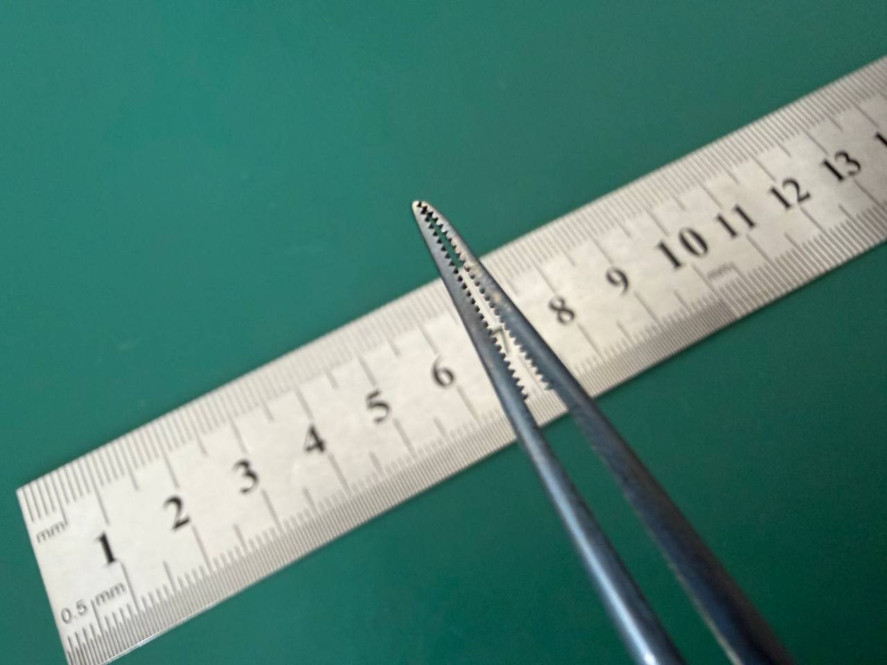Codman 80-1732 Surgical Titanium Rohoton Dressing Forceps 8″ Serrated