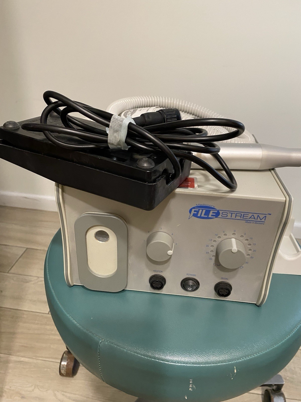 Medicool FileStream 1811 Professional Podiatry Drill