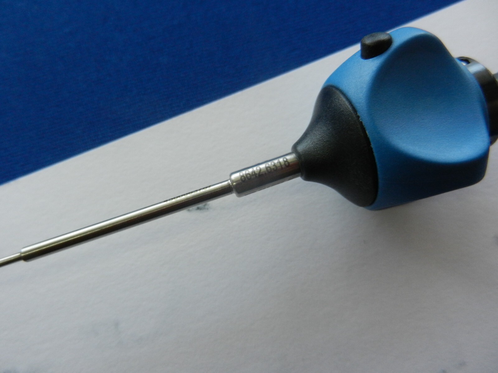 E5212 R. Wolf 8462.6318 Laparoscopic Punch Forceps 5fr x 640WL