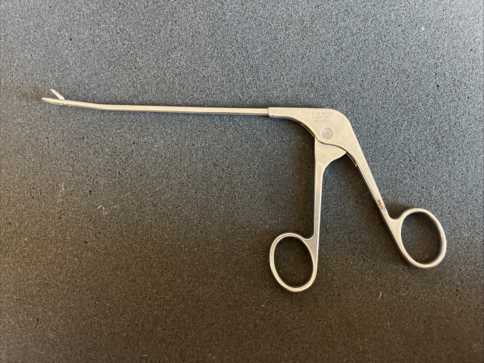 Acufex 012040 Meniscal Punch Curved Left 1.3mm 8-1/4″