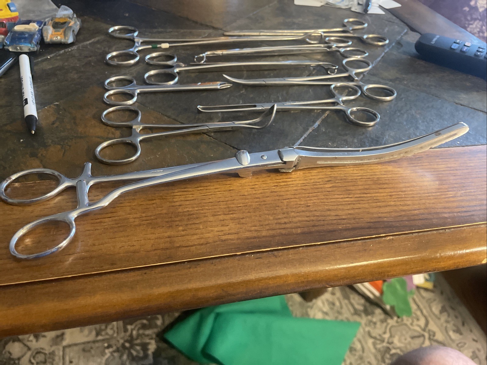 LOT OF 9 STAINLESS STEEL SURGICAL MEDICAL DENTAL INSTRUMENTS