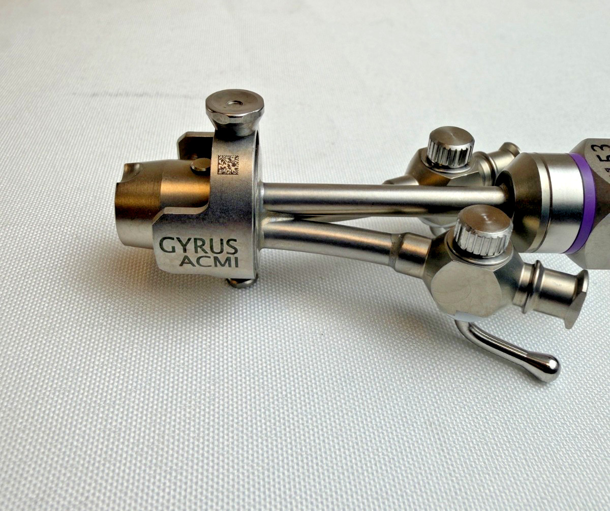 Gyrus ACMI E153 | Elite Short Double Horn Cysto Bridge