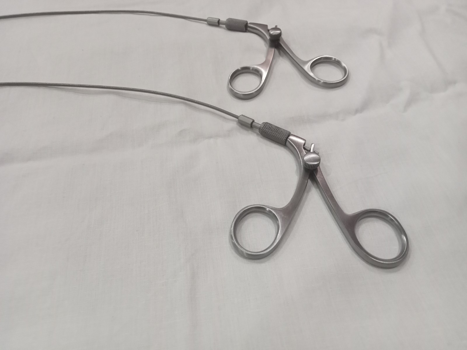 New Cystoscopy Flexible Grasping Forcep or Biopsy Double Action Jaw 7Fr x 60cm