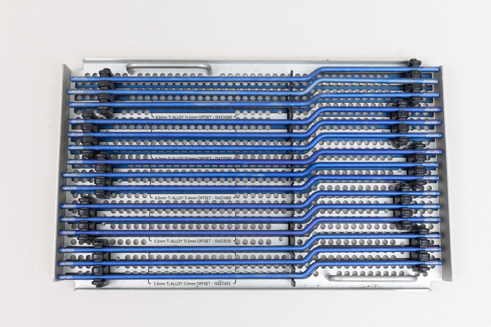 Medtronic CD Horizon Offset Rod and Connector Tray – Available at Simon Medical