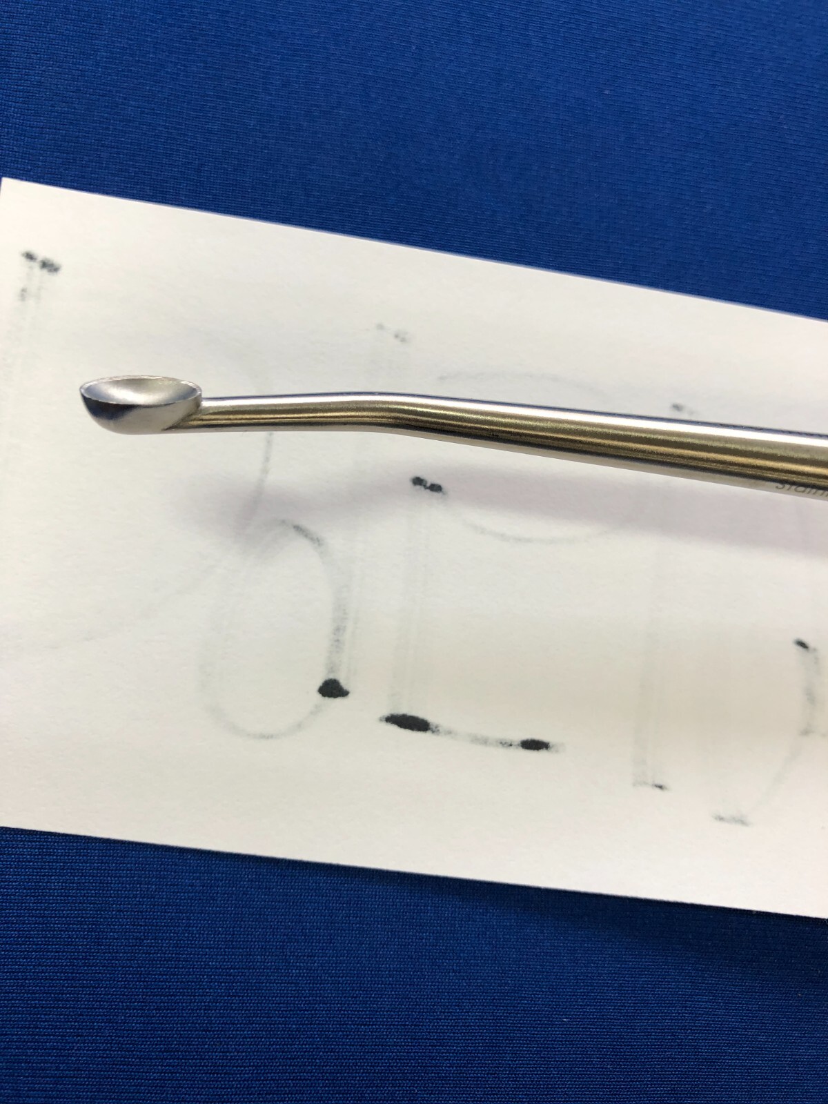 D9510 Life Instruments 710-1504-4 Lateral Angle Curette Size 4 , Left