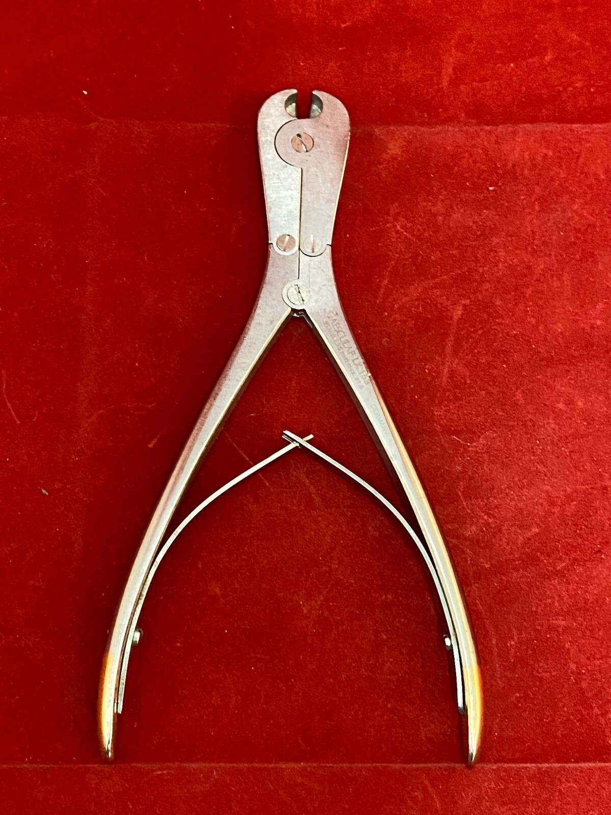 Aesculap Surgical Orthopedic Wire Cutting Pliers LX158