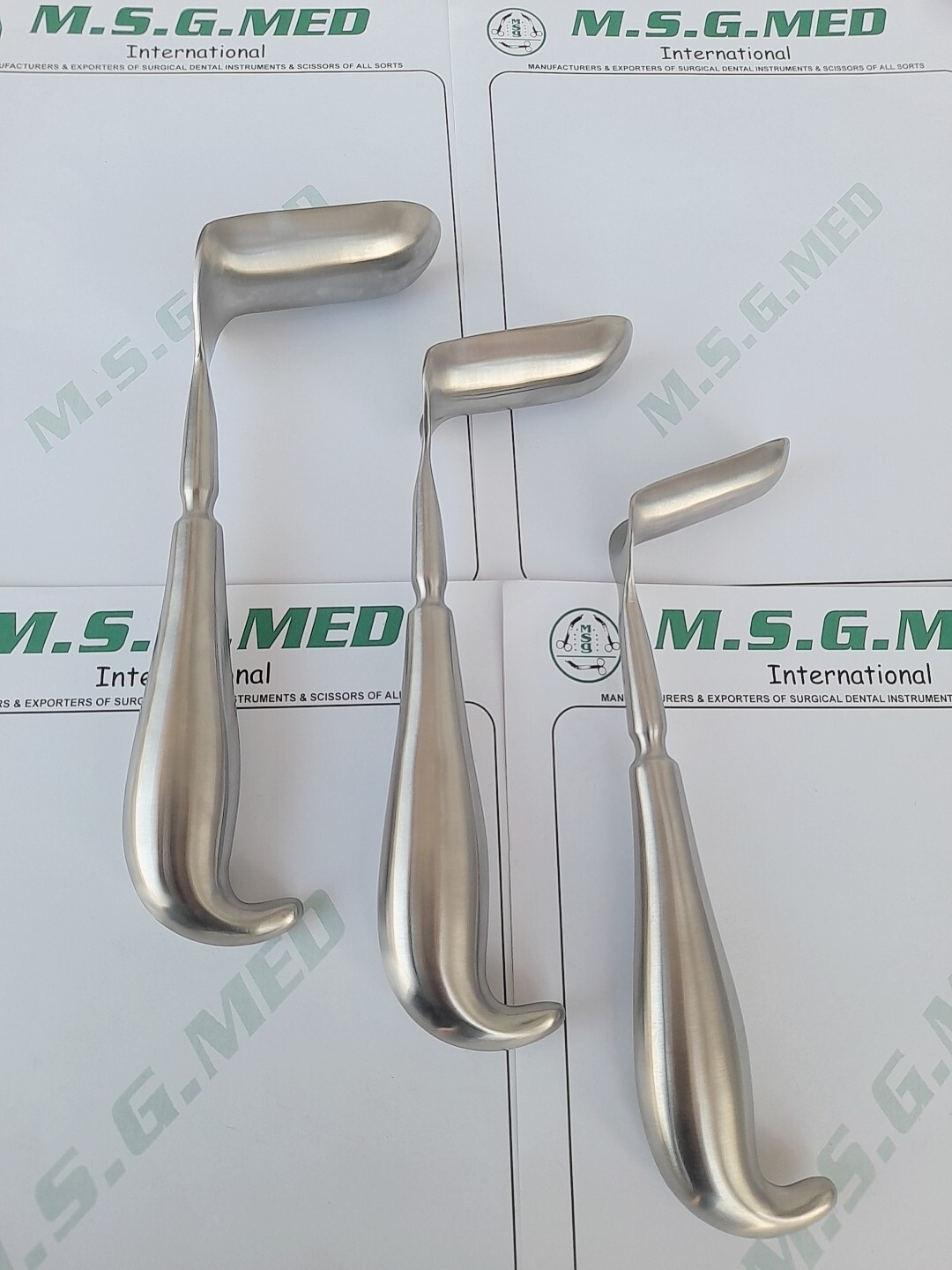 Surgical Hill-Ferguson Retractors Stainless Steel S,M,L 3PCS Set Offer