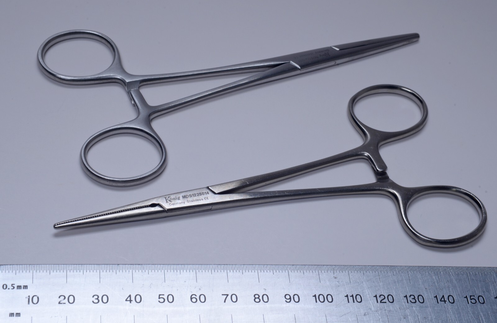 Konig #MDS1224014 #MDS1225014 Crile Forceps 5½” Stainless Steel Surgical