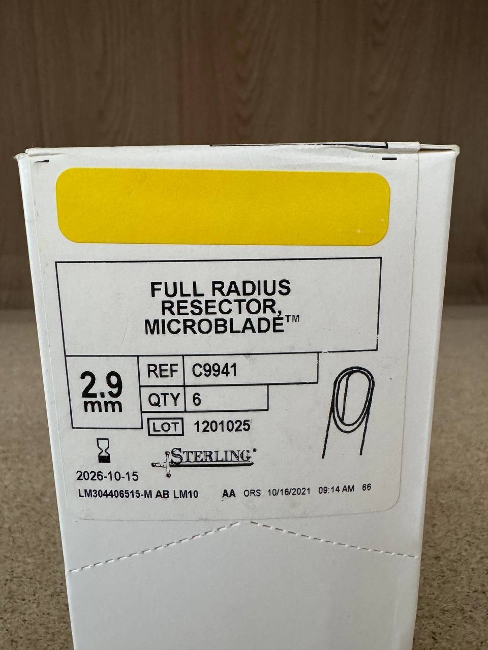 Box of 6 ConMed Linvatec C9941 Full Radius Resector, Microblade 2.9 mm 2026-10