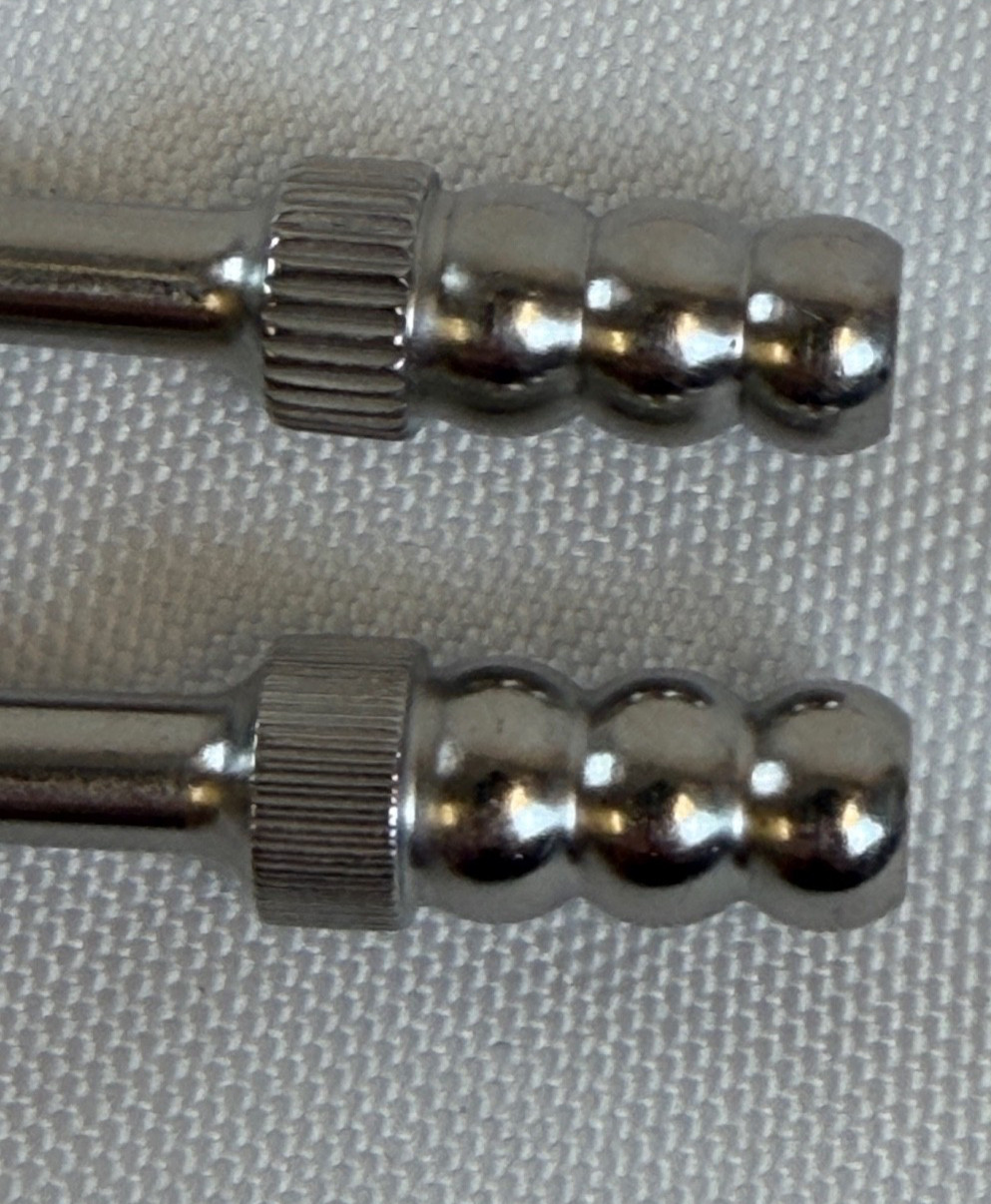 Pair of Ruggles 4Fr & 5Fr Fukushima Teardrop Suction Tubes 3.5″ & 4″ Neurology