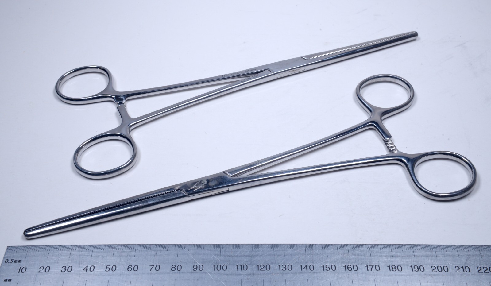 2x Integra Jarit #105-195 Rochester-Pean Forceps 8¾” Straight Stainless Surgical