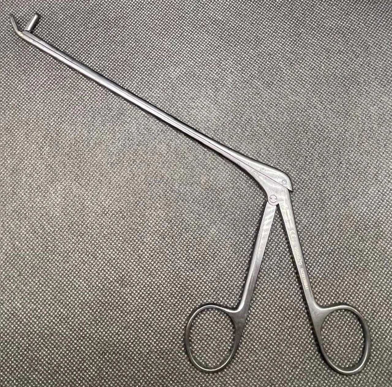 MEDTRONIC Sofamor Danek 9560570 METRx 4mm Upbiting Pituitary Rongeur With Teeth