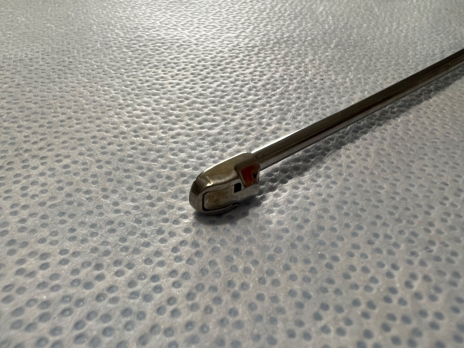 Concept Conmed Linvatec C6702 Right Retro Arthroscopic Punch 6-1/2″ Length