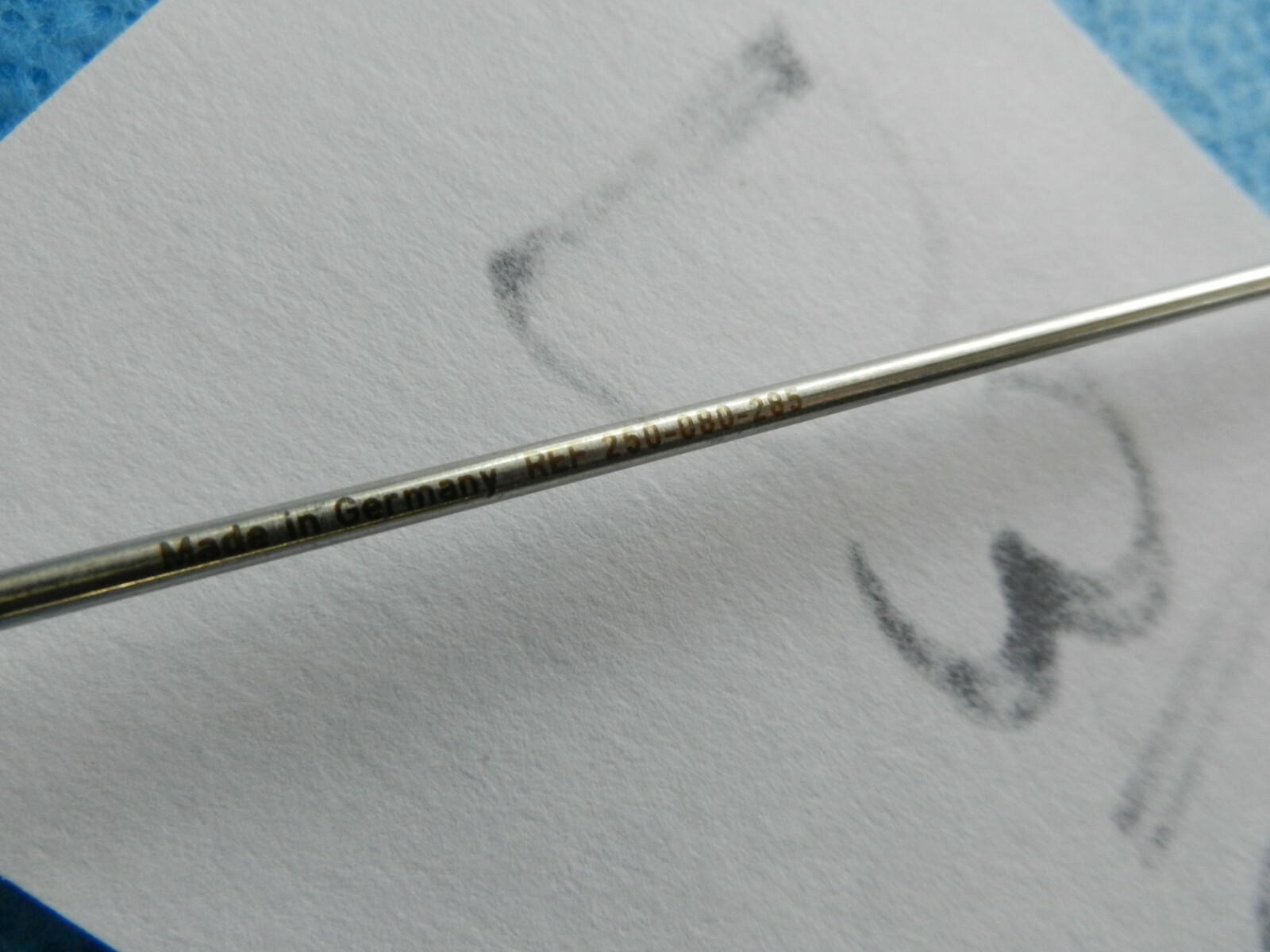 Stryker Surgical Laparoscopic 5mm 41cm Mixter Forceps Insert 250-080-285