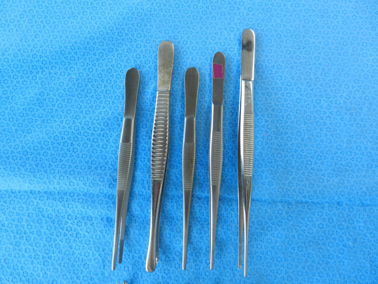 D9146 V. Mueller Weck Codman Straight/Curved Forceps Approx. 13-16cm Length
