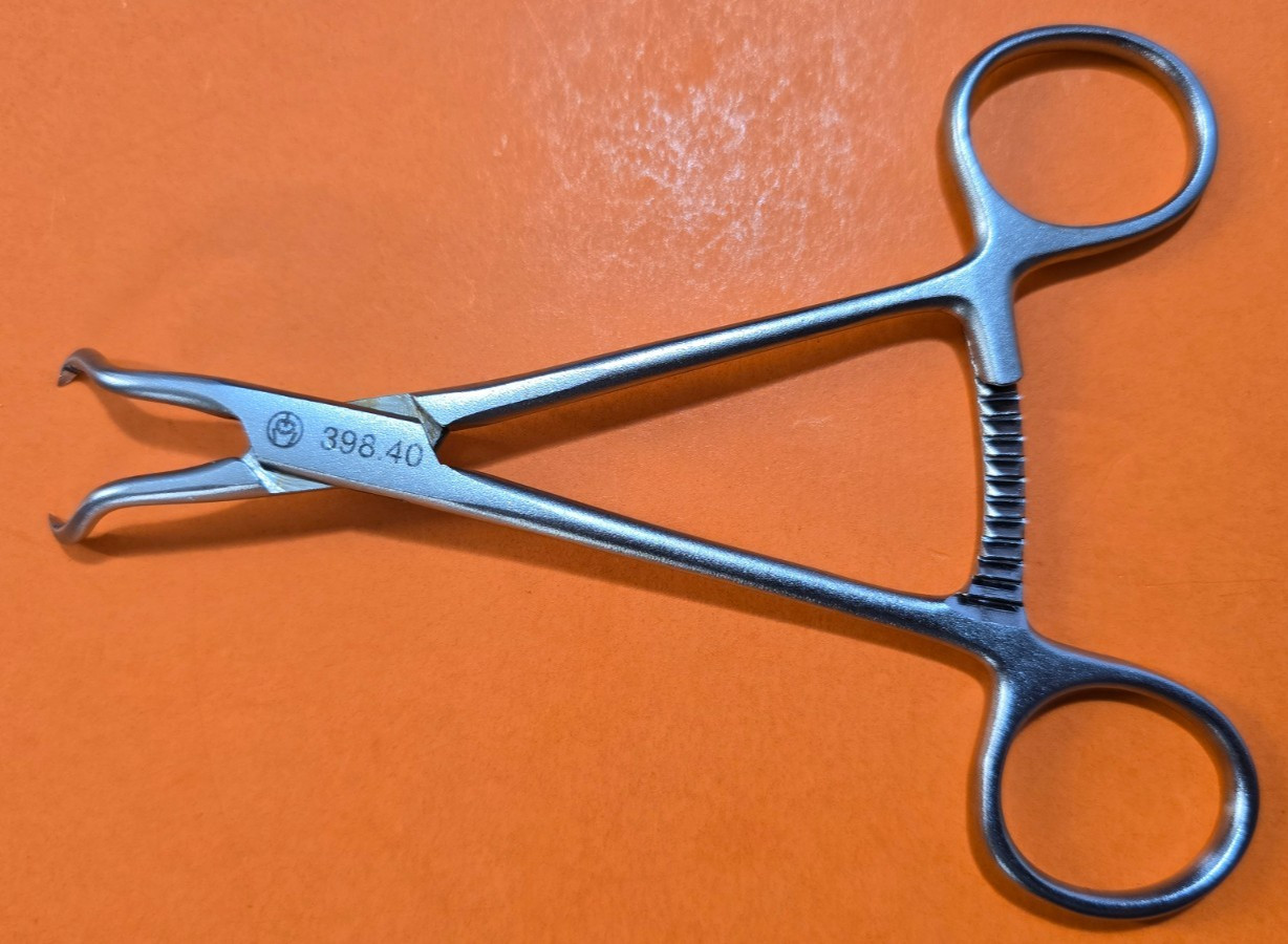Zimmer Orthopedic Bone Reduction Forceps 5″ w Ratchet