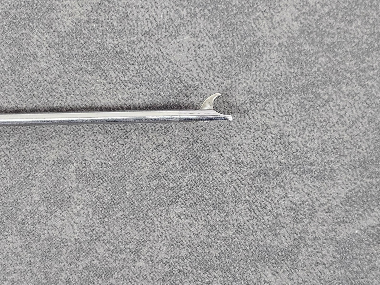 Linvatec SHUTT Concept 2.1003 Arthroscopic Mini Tip Punch Forceps STR 2.75mm