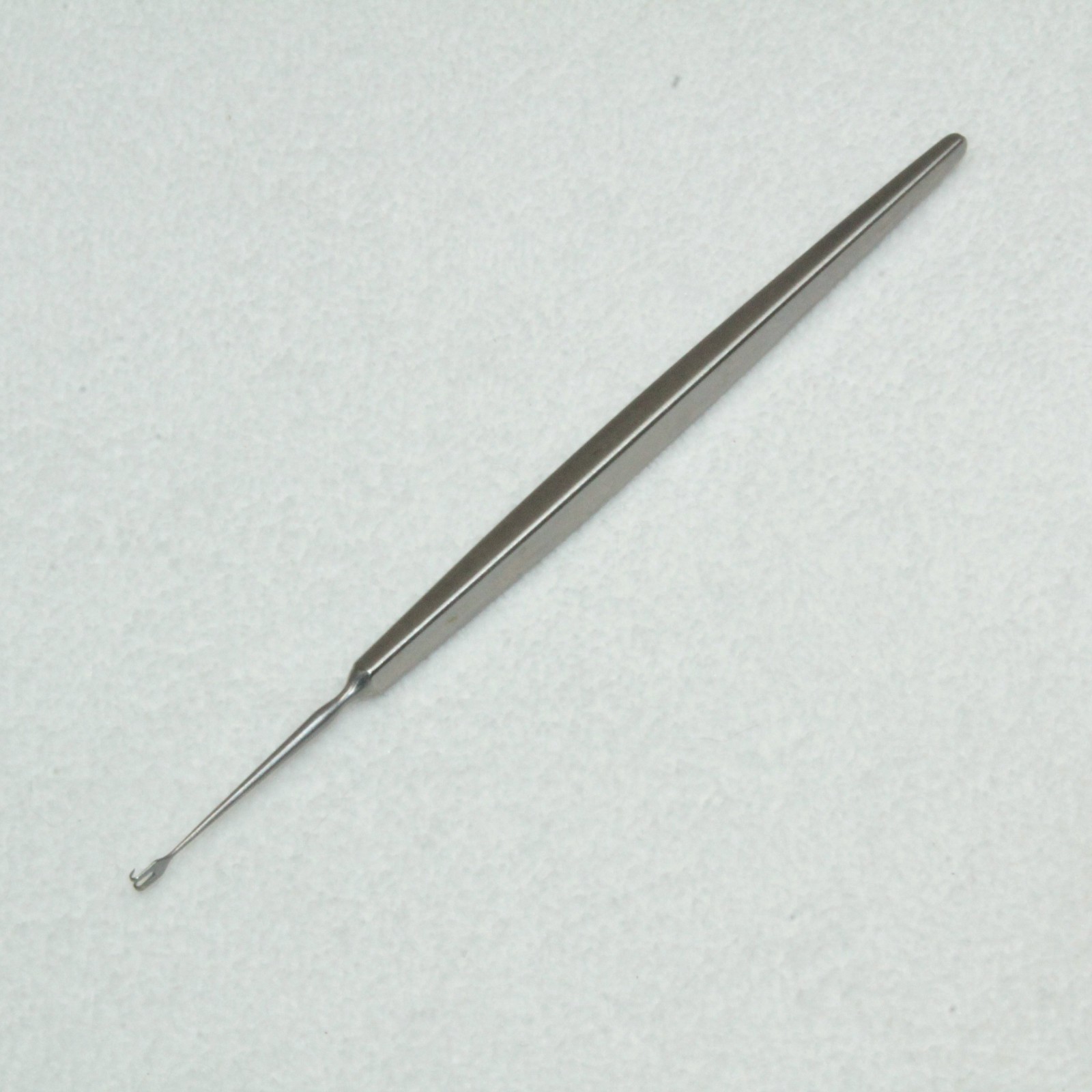 V Mueller Guthrie 2-Prong 5″ Fixation Hook G08 OP2441 Surgical Instrument