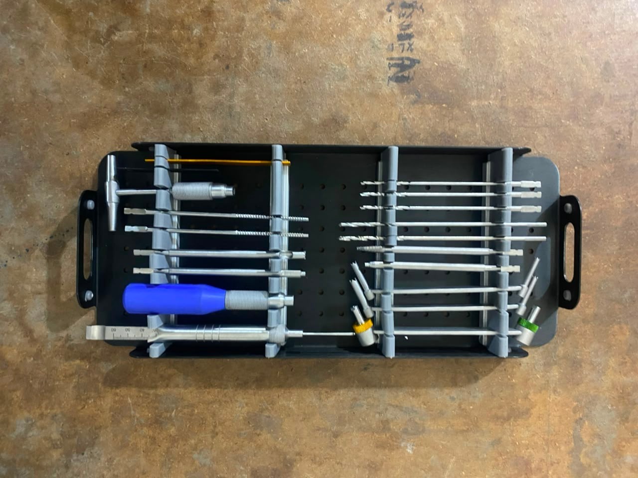 Small Fragment Instrument Set 3.5/4.0mm Orthopedic Surgical Kit w/ Case